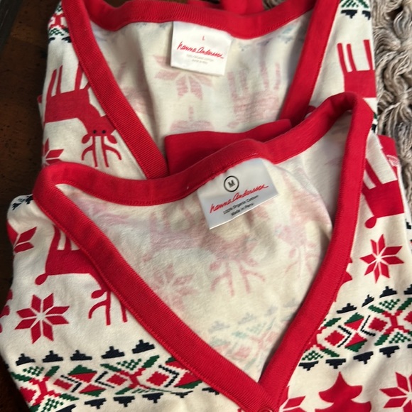 Hanna Anderson Adult Xmas Bundle - Picture 2 of 3